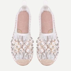 NWOT Pearl and Lace Espadrill Flats